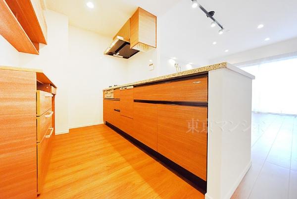 センチュリー千歳烏山レジデンス キッチン