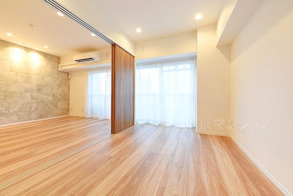 ローレルプラザ田町 リビング以外の居室