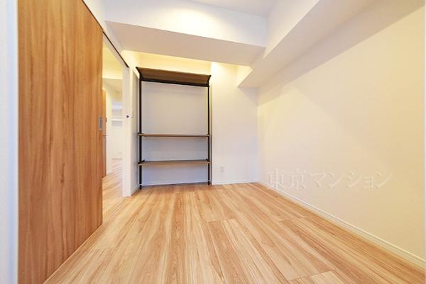 ローレルプラザ田町 リビング以外の居室