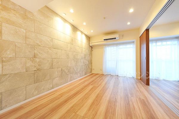 ローレルプラザ田町 リビング