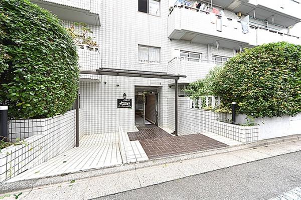 エスカイア大泉学園第２ エントランス（外）