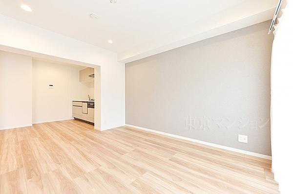 エスカイア大泉学園第２ リビング