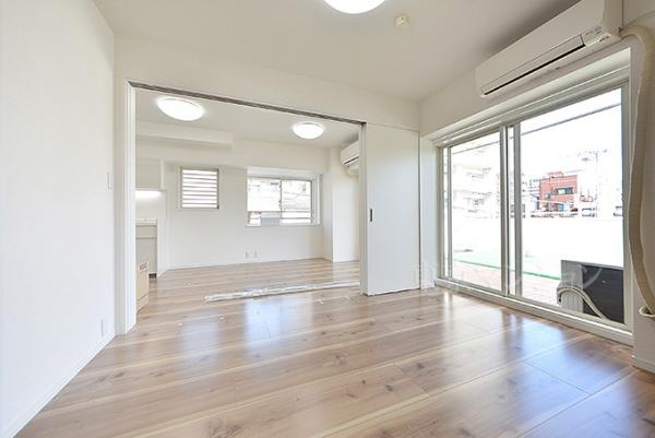 コスモ赤羽 リビング以外の居室