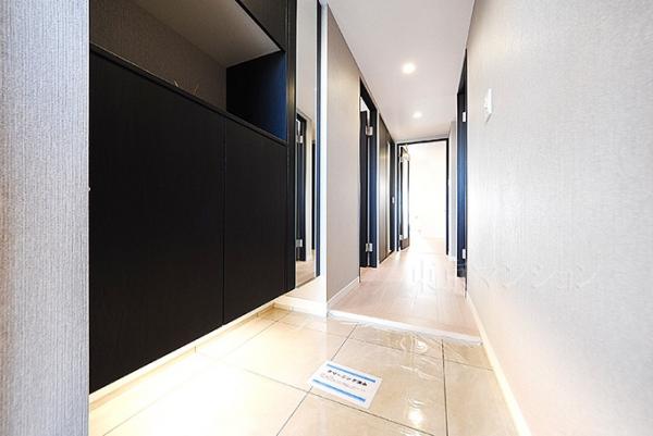 コスモ小竹向原ガーデンフォルム 玄関