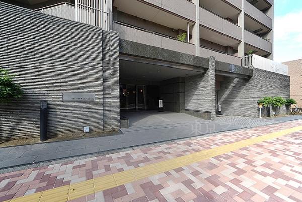 コスモ小竹向原ガーデンフォルム エントランス（外）