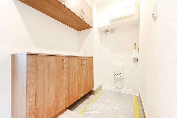 ルラール駒込 玄関