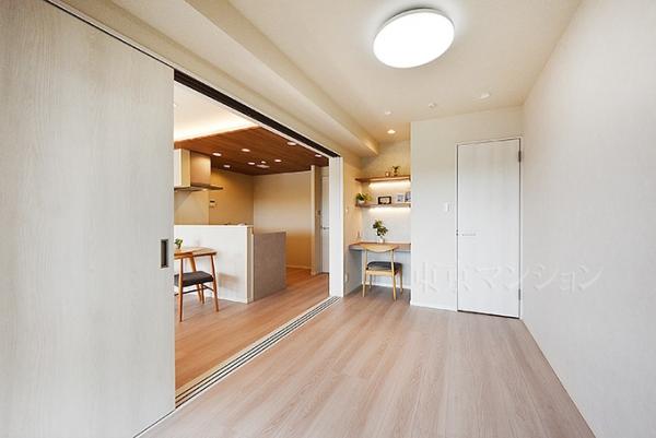 アールヴェール文京大塚公園 リビング以外の居室