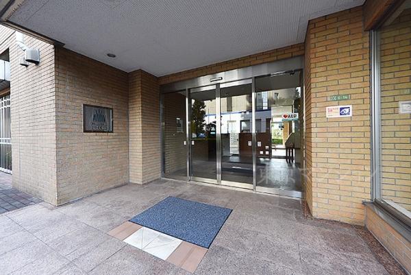 アールヴェール文京大塚公園 エントランス（外）