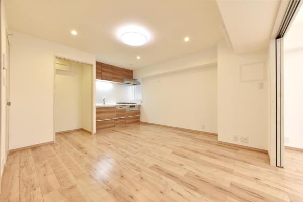 日商岩井自由が丘マンション リビング