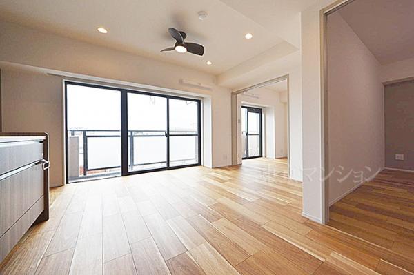 ライオンズステーションプラザ千歳烏山 リビング