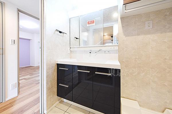 ライオンズステーションプラザ千歳烏山 洗面化粧台