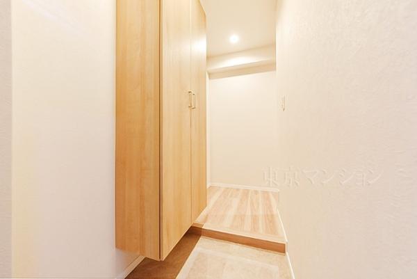 小豆沢ローズハイム 玄関