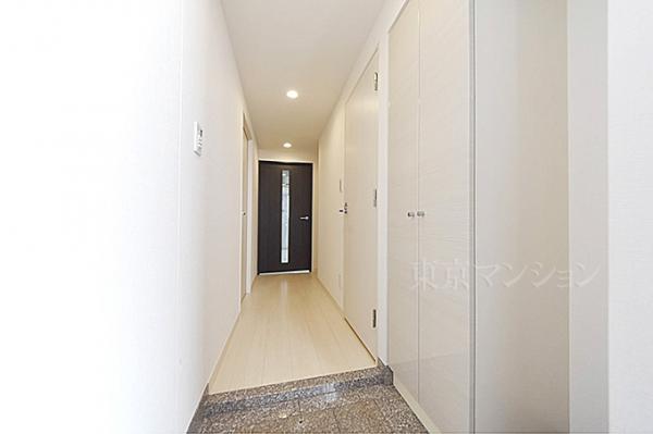 ライジングプレイス錦糸町 玄関