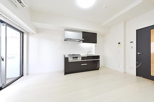 ライジングプレイス錦糸町 リビング