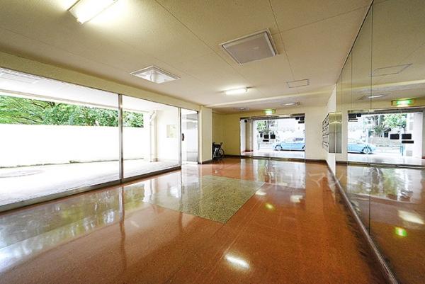 ＮＩＣハイム砧 エントランス（外）