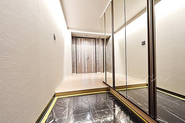 ストークグラン深沢 玄関