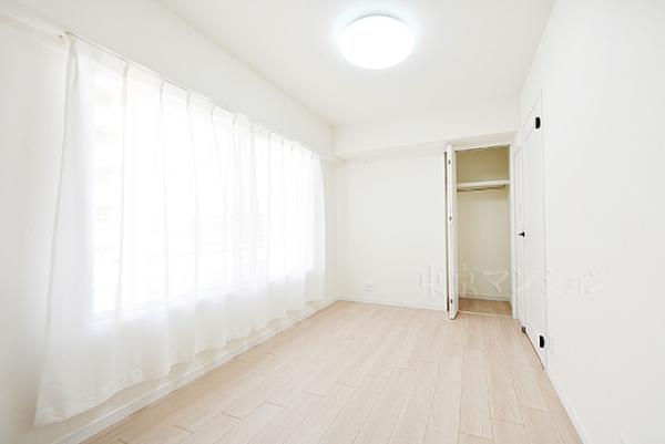 マンハイム第二西大島 リビング以外の居室