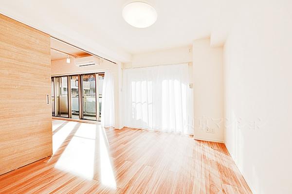 ラ・ヴァンス武蔵関 リビング以外の居室