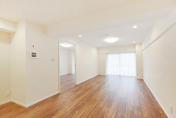 西蒲田スカイハイツ リビング