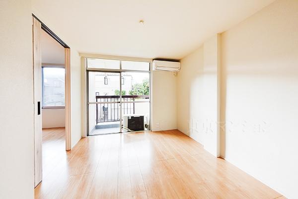 中目黒コーポラス リビング以外の居室