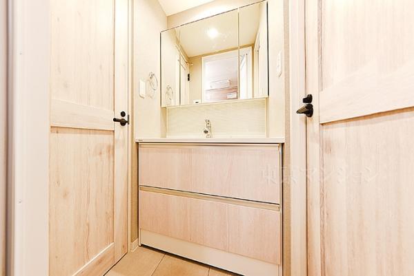 中目黒コーポラス 洗面化粧台