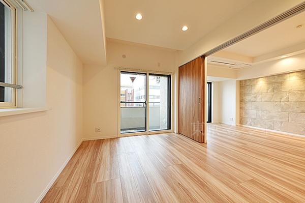 ハイシティ目黒 リビング以外の居室