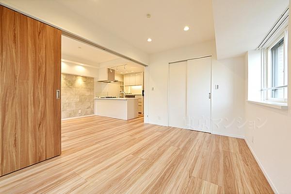 ハイシティ目黒 リビング以外の居室