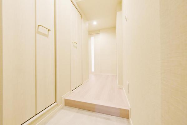 ジェイパーク渋谷イーストスクエア 玄関