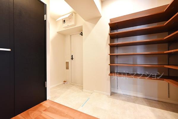 メゾン赤坂 玄関