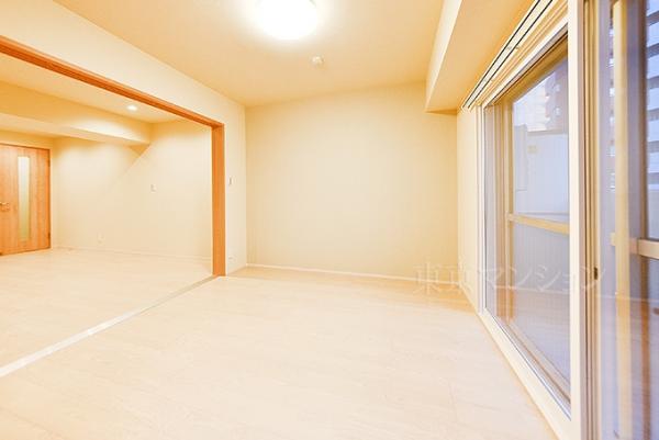 ウェルシャン第２池袋 リビング以外の居室