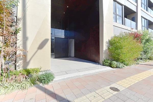 中古マンション 豊島区池袋３丁目52-3 JR山手線池袋駅 1億8,000万円