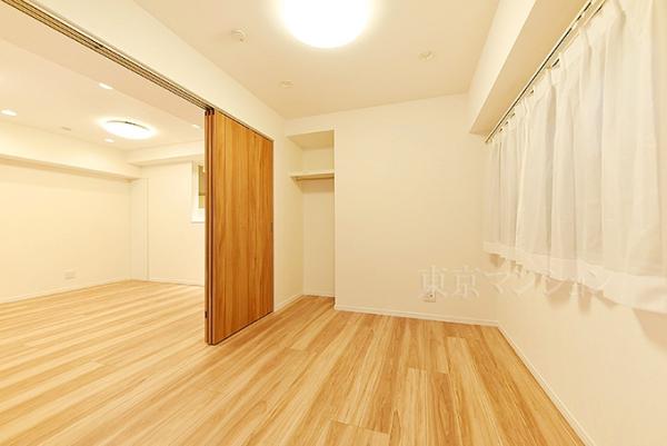 アルブル荻窪 リビング以外の居室