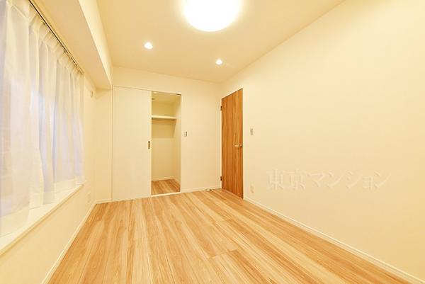 アルブル荻窪 リビング以外の居室