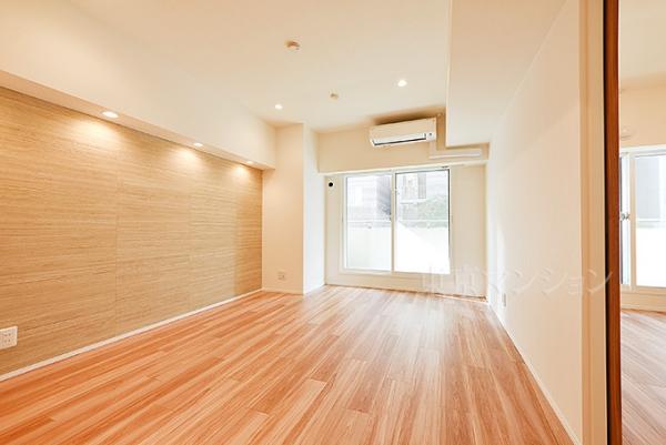 オリエントニュー赤坂 リビング