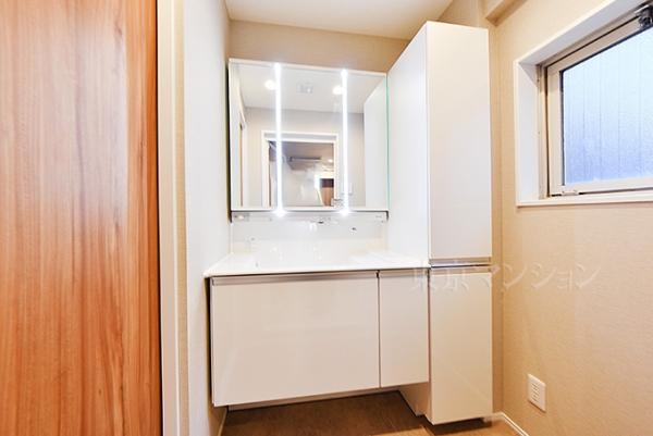 オリエントニュー赤坂 洗面化粧台