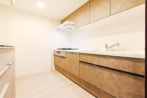 東新宿レジデンシャルタワー キッチン