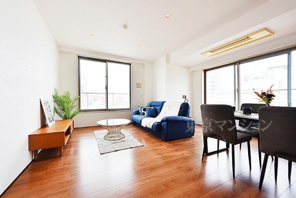 ミッドガーデン赤坂氷川 リビング