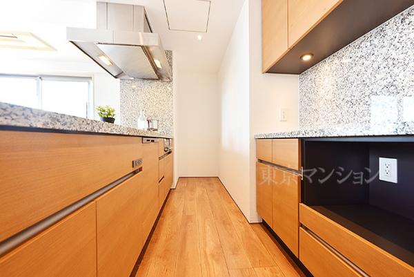 ミッドガーデン赤坂氷川 キッチン