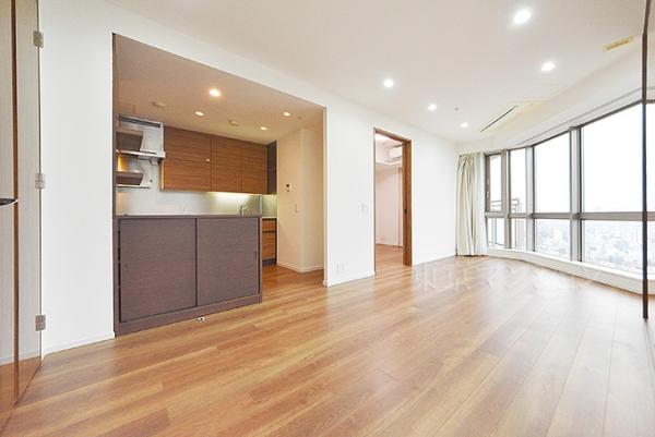 富久クロスコンフォートタワー リビング