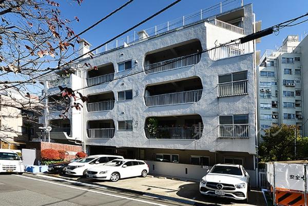 中古マンション 渋谷区千駄ヶ谷３丁目13-5 副都心線北参道駅 1億8,500万円