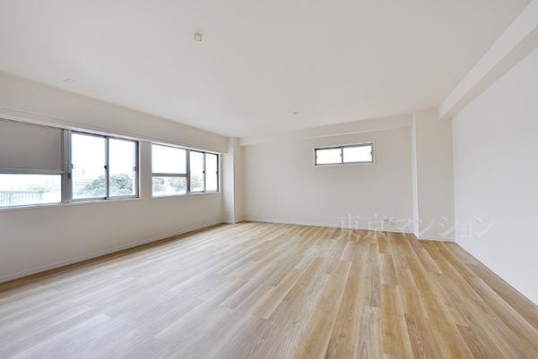 ニューフジマンション リビング以外の居室