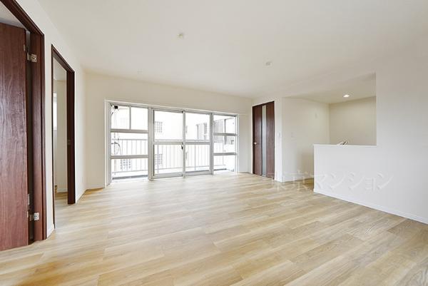 ニューフジマンション リビング