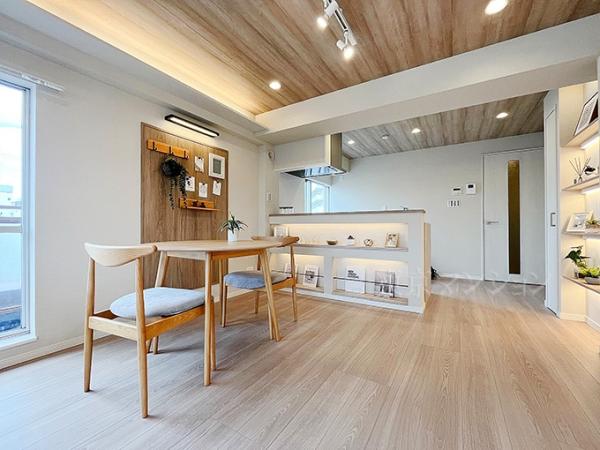 アンバサダー三軒茶屋 リビング