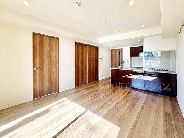 中古マンション 世田谷区代田３丁目18-5 小田急線梅ヶ丘駅 1億1,490万円