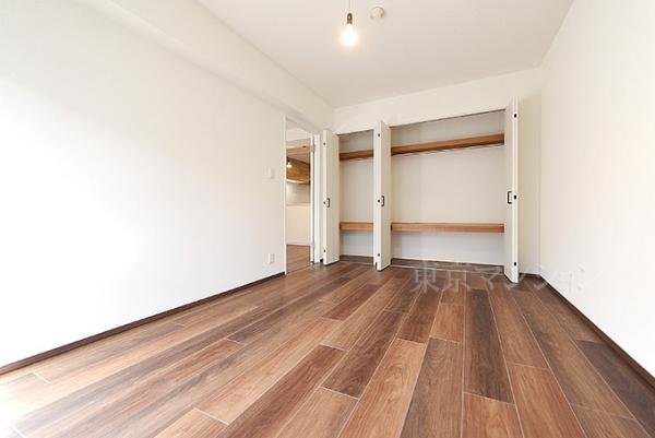 グリーンキャピタル中野江原町 リビング以外の居室