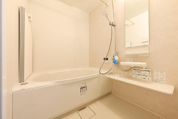 グリーンキャピタル中野江原町 浴室