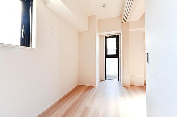 ルジェンテ早稲田 リビング以外の居室