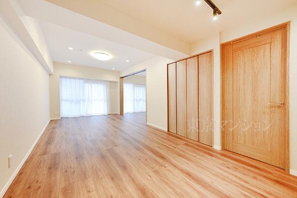 調布ロイヤルハイツ リビング