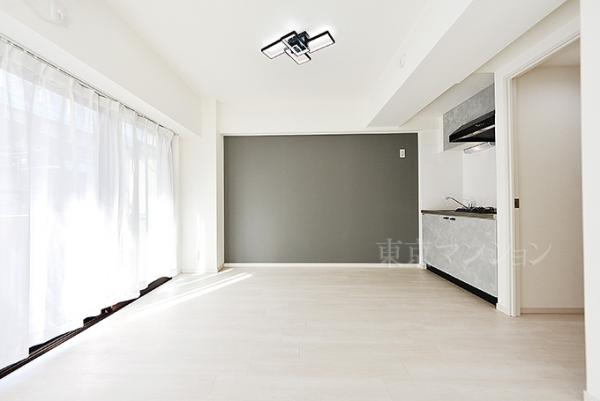 ガラ・シティ高井戸 リビング