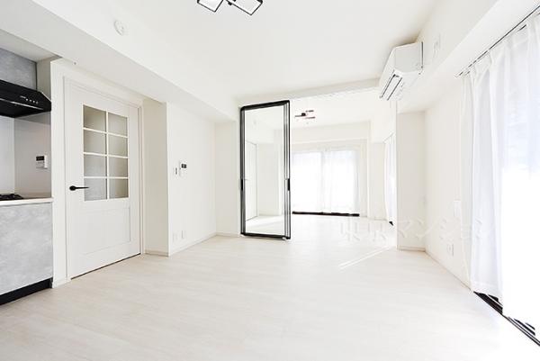 ガラ・シティ高井戸 リビング